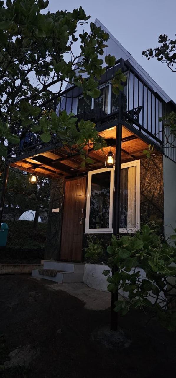 Rock Campers Hotel And Resort Chillithodu Esterno foto