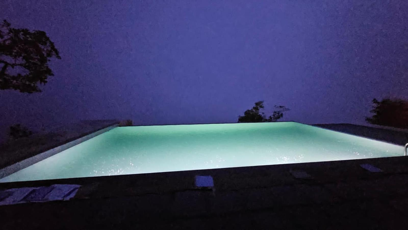 Rock Campers Hotel And Resort Chillithodu Esterno foto